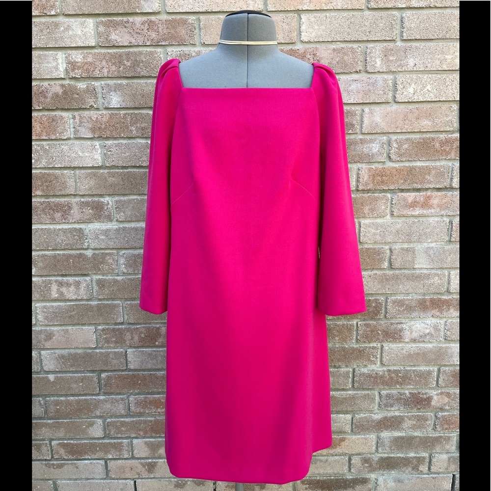 Ann Taylor Puff Sleeves Dress Pink in Size 4